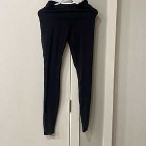 They’re fine, black lulus. A bit too long for my legs